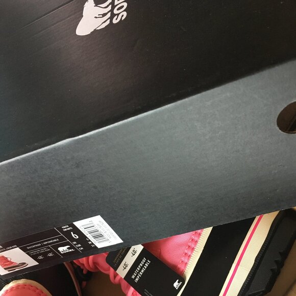 SOREL PINK BOOTS BNIB NWT - Picture 4 of 4